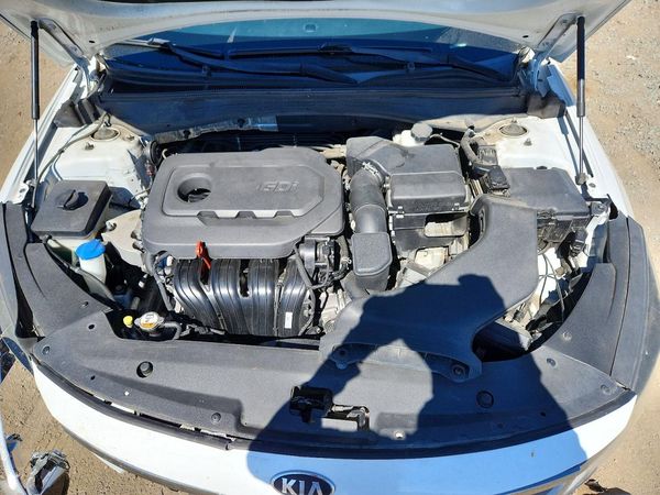 2016 KIA OPTIMA GL
