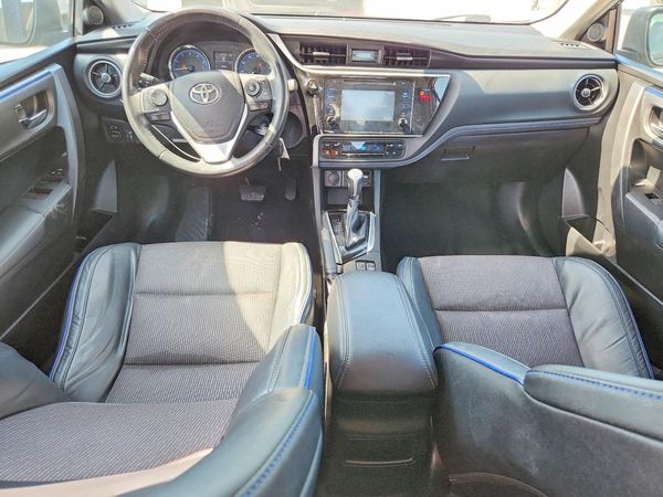 2019 TOYOTA COROLLA