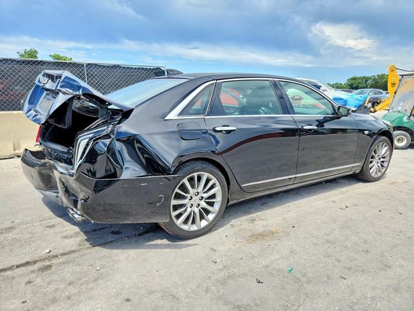 2018 CADILLAC CT6