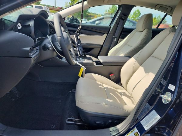 2026 MAZDA 3 Preferred — DENT