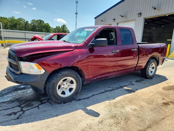 2017 RAM 1500 ST QUAD CAB 4X2