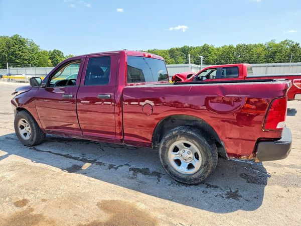 2017 RAM 1500 ST QUAD CAB 4X2