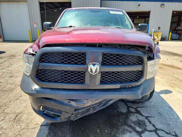 2017 RAM 1500 ST QUAD CAB 4X2