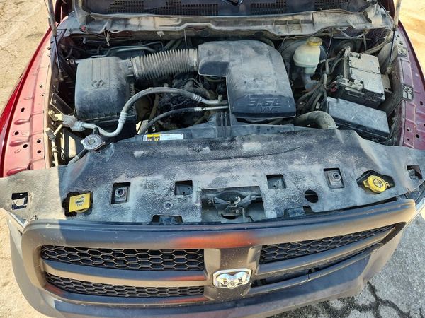 2017 RAM 1500 ST QUAD CAB 4X2