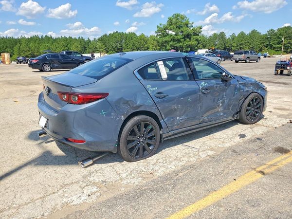2026 MAZDA 3 Premium Plus