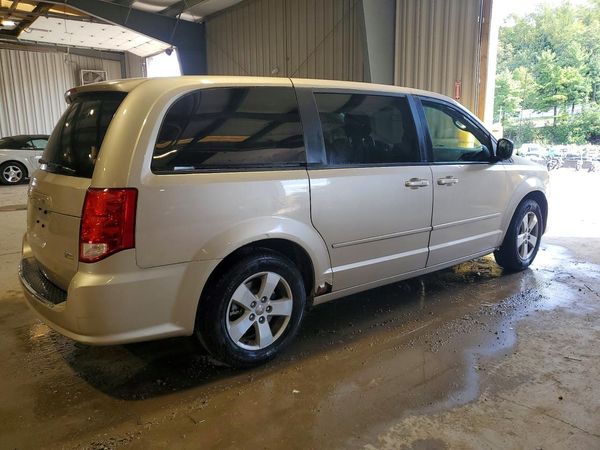 2013 DODGE GRAND CARAVAN SE