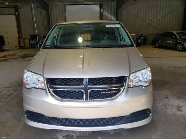 2013 DODGE GRAND CARAVAN SE