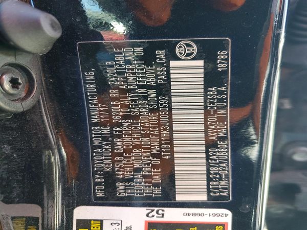 2018 TOYOTA CAMRY