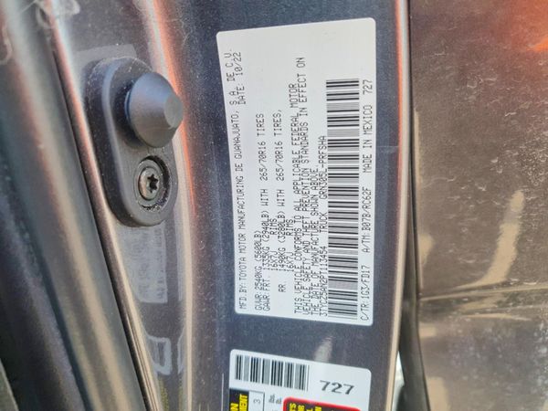 2023 TOYOTA TACOMA SR5