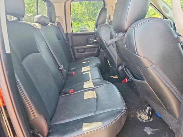 2013 RAM 1500 LARAMIE QUAD CAB 4X4