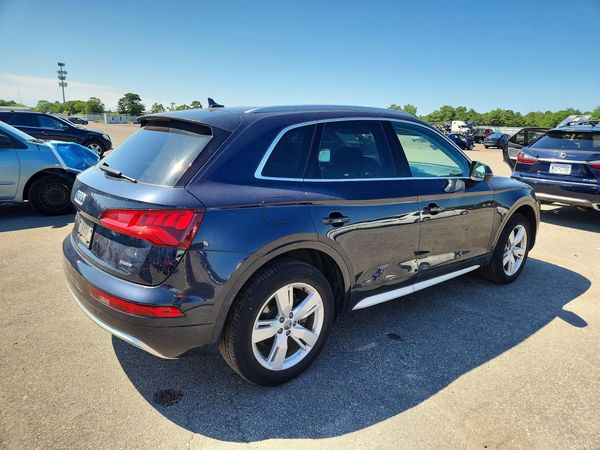 2019 AUDI Q5 quattro Premium Plus