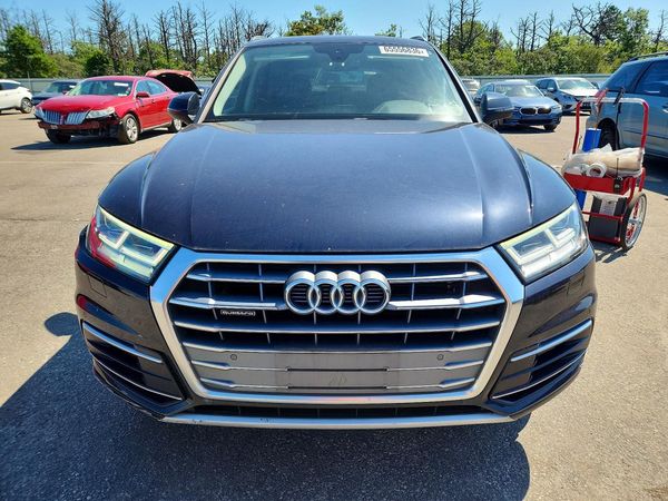2019 AUDI Q5 quattro Premium Plus