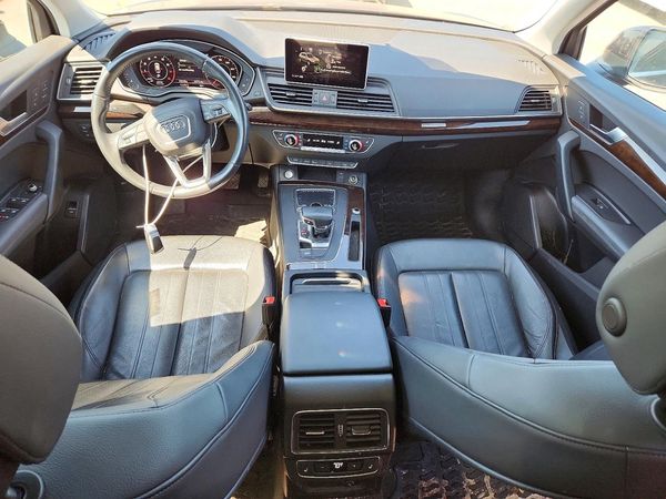 2019 AUDI Q5 quattro Premium Plus