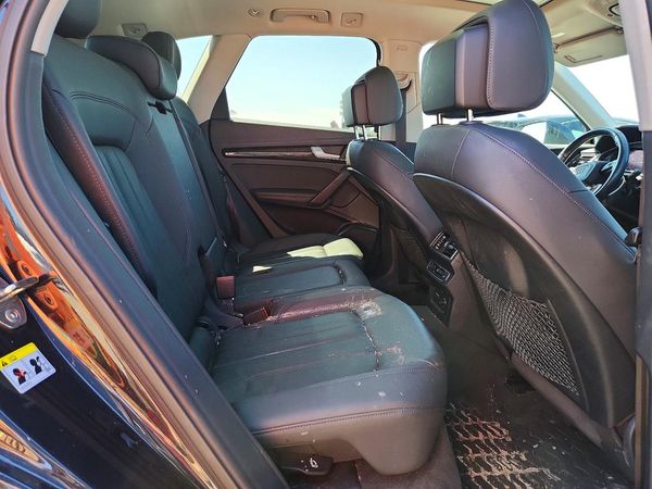 2019 AUDI Q5 quattro Premium Plus