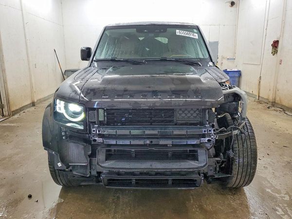 2025 LAND ROVER DEFENDER 110 S