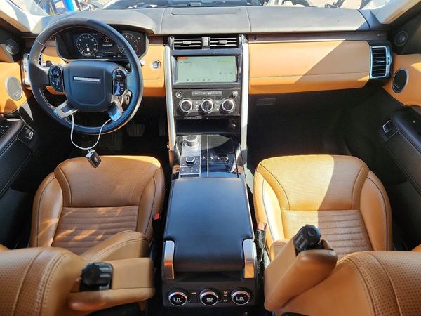 2019 LAND ROVER DISCOVERY HSE Luxury