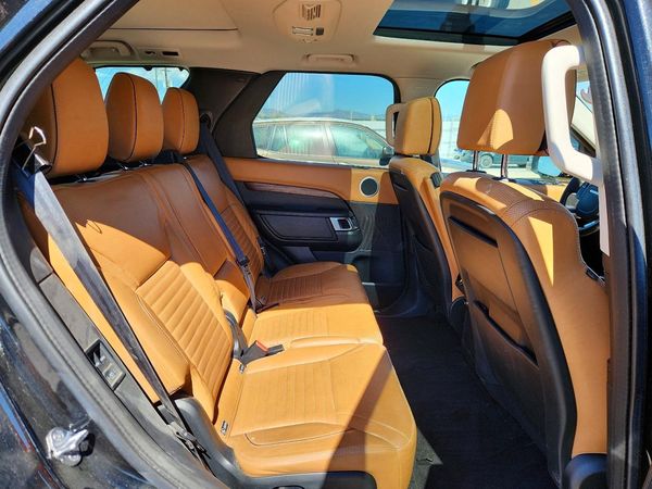 2019 LAND ROVER DISCOVERY HSE Luxury
