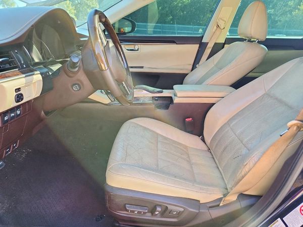 2016 LEXUS ES350 350 — DENT