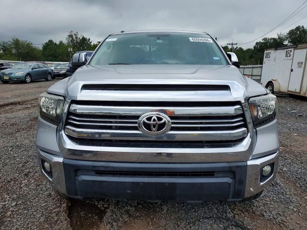 2016 TOYOTA TUNDRA SR/SR5