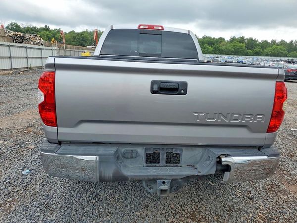 2016 TOYOTA TUNDRA SR/SR5