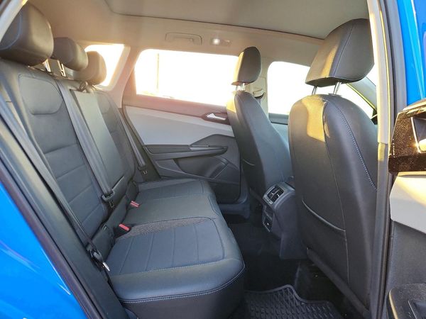 2024 VOLKSWAGEN TAOS