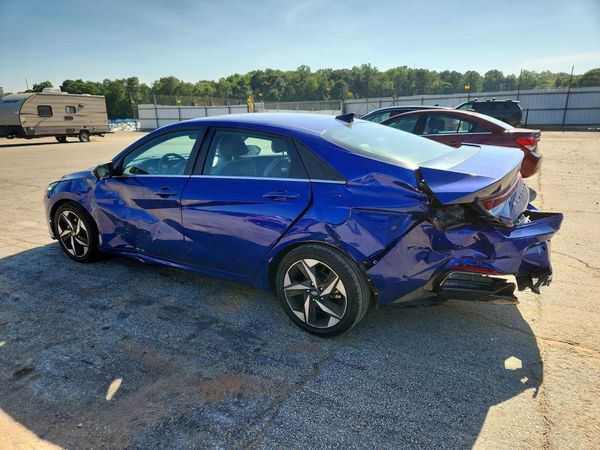 2023 HYUNDAI ELANTRA Limited