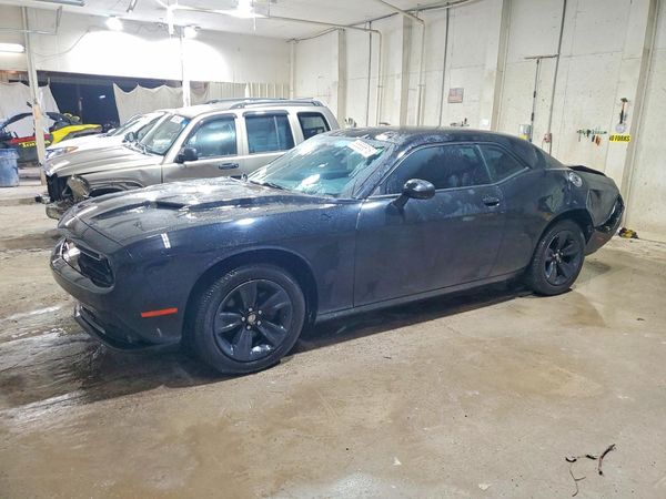 2020 DODGE CHALLENGER SXT