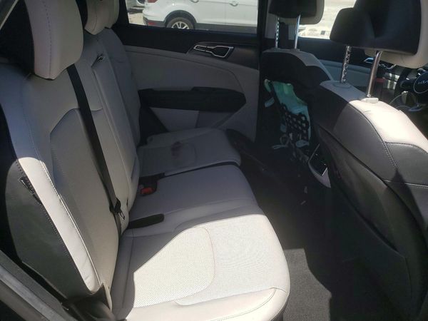 2025 KIA SPORTAGE