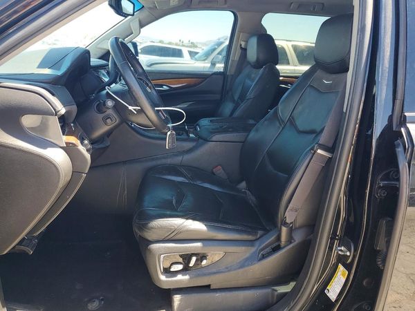 2017 CADILLAC ESCALADE