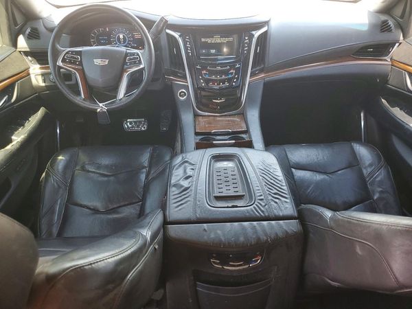 2017 CADILLAC ESCALADE