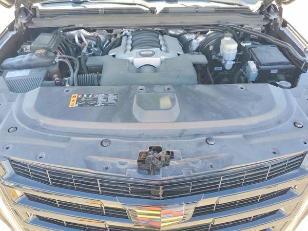 2017 CADILLAC ESCALADE