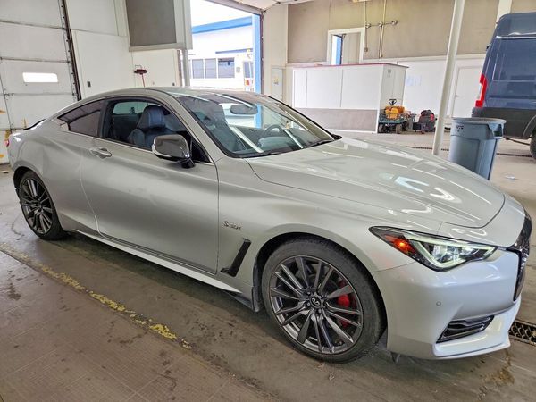 2017 INFINITI Q60