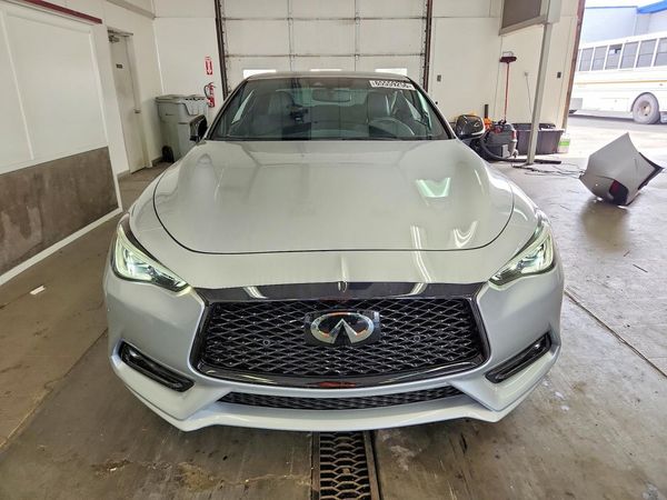 2017 INFINITI Q60