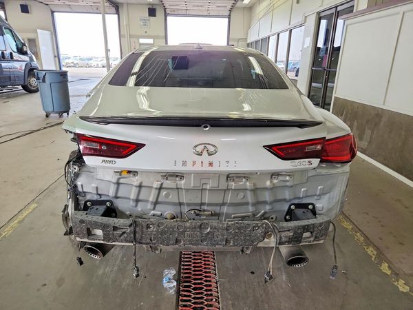 2017 INFINITI Q60