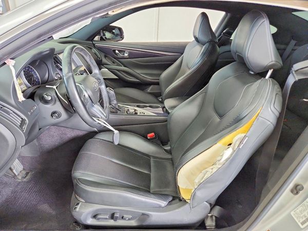 2017 INFINITI Q60
