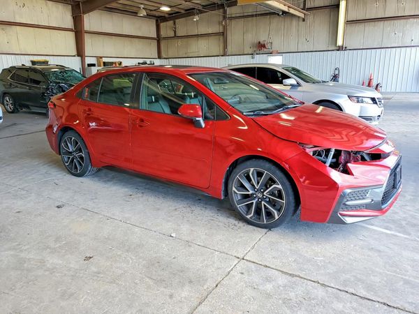 2020 TOYOTA COROLLA XSE