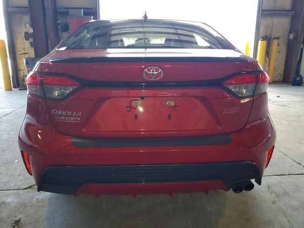 2020 TOYOTA COROLLA XSE