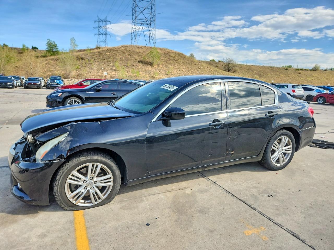2015 INFINITI Q40