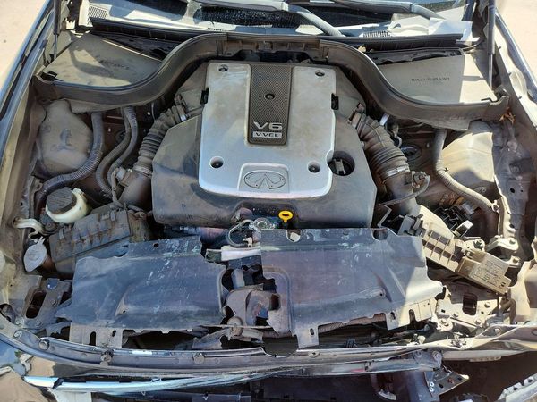2015 INFINITI Q40