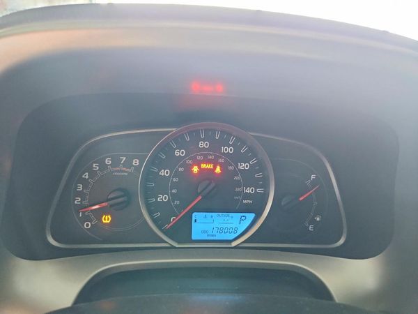 2015 TOYOTA RAV4 XLE (M Grade)