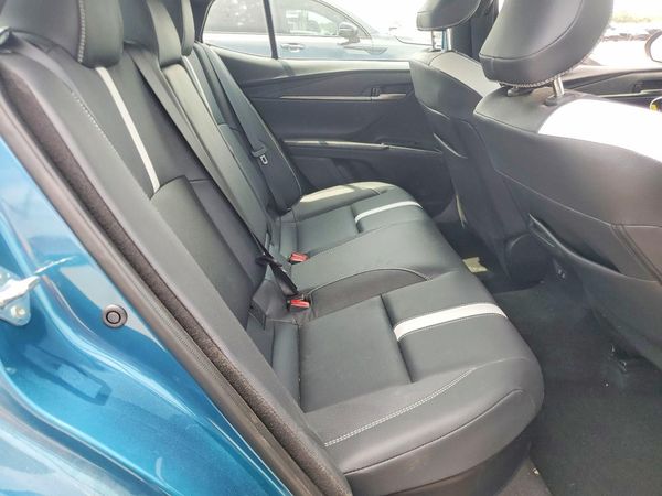 2026 TOYOTA CAMRY