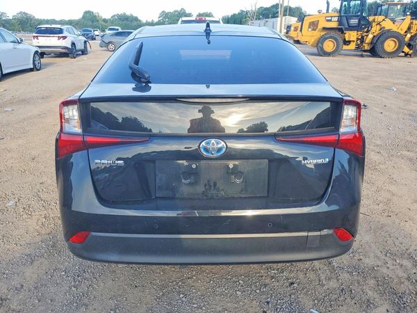 2020 TOYOTA PRIUS