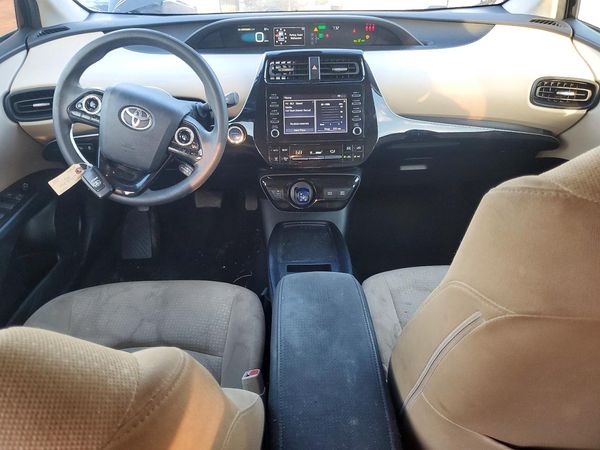 2020 TOYOTA PRIUS