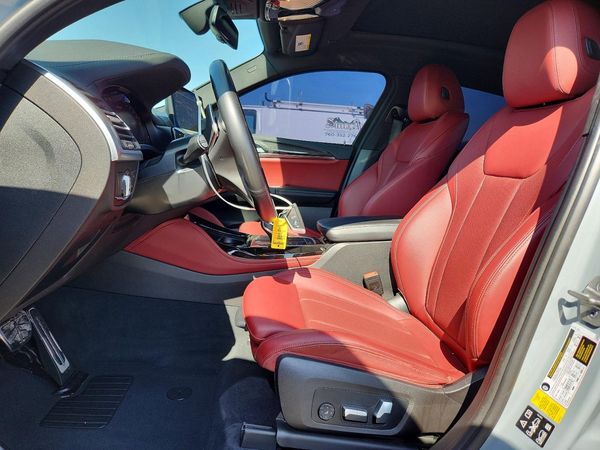 2023 BMW X4