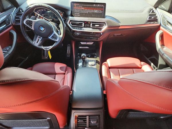 2023 BMW X4