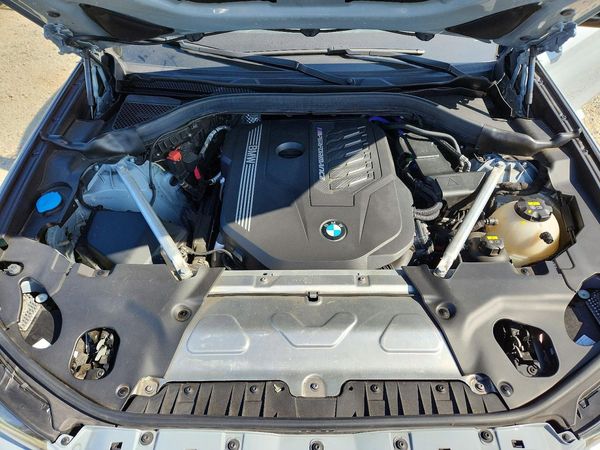 2023 BMW X4