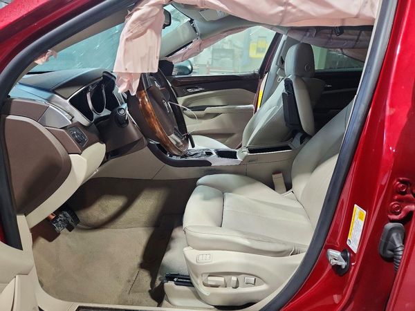 2012 CADILLAC SRX Performance