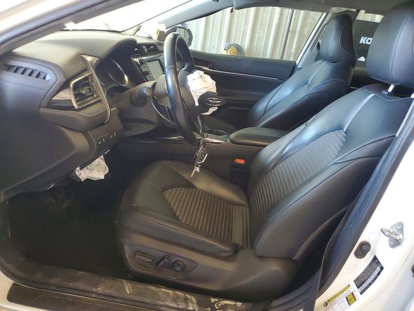 2019 TOYOTA CAMRY L/LE/SE/XLE — DENT