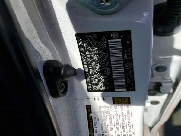 2021 TOYOTA PRIUS