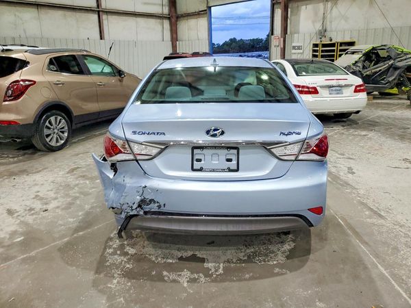 2013 HYUNDAI SONATA